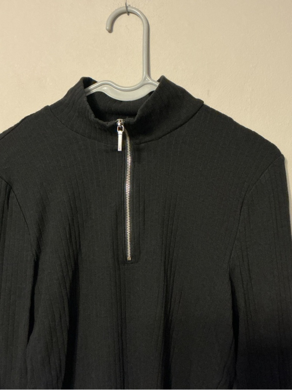 Gap Ribbed Quarter-Zip Sweater - Picture 4 of 7